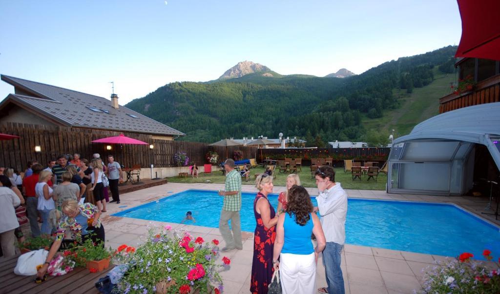 Hotel Plein Sud Serre Chevalier Exterior foto